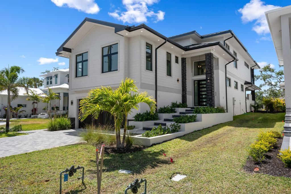 527 VENICE LN — photo 3
