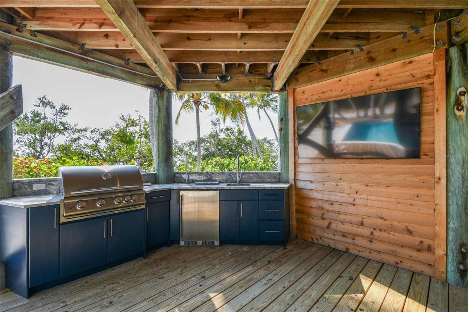 7147 LA LENAIRE DR — photo 87