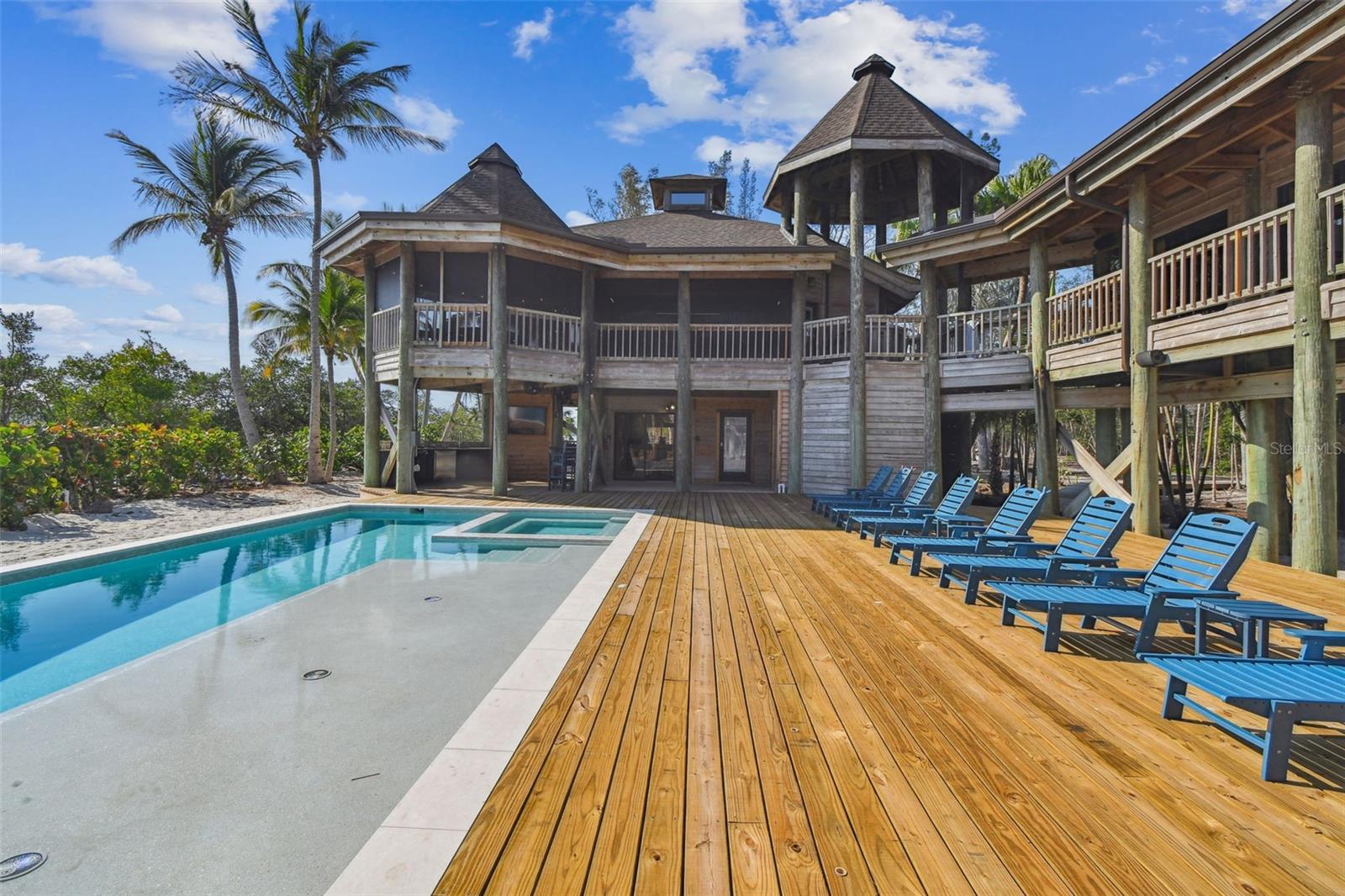 7147 LA LENAIRE DR — photo 86