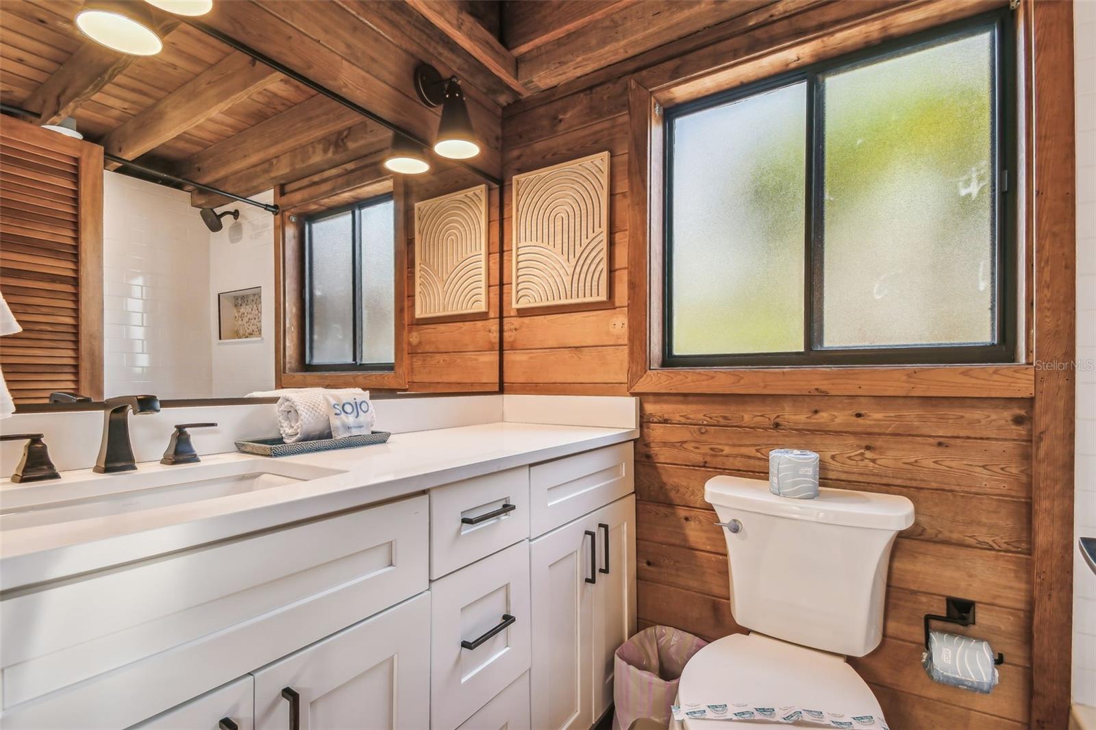 7147 LA LENAIRE DR — photo 52