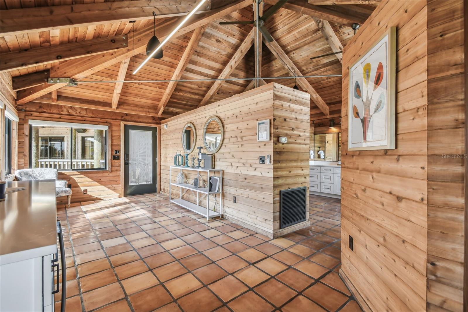 7147 LA LENAIRE DR — photo 35