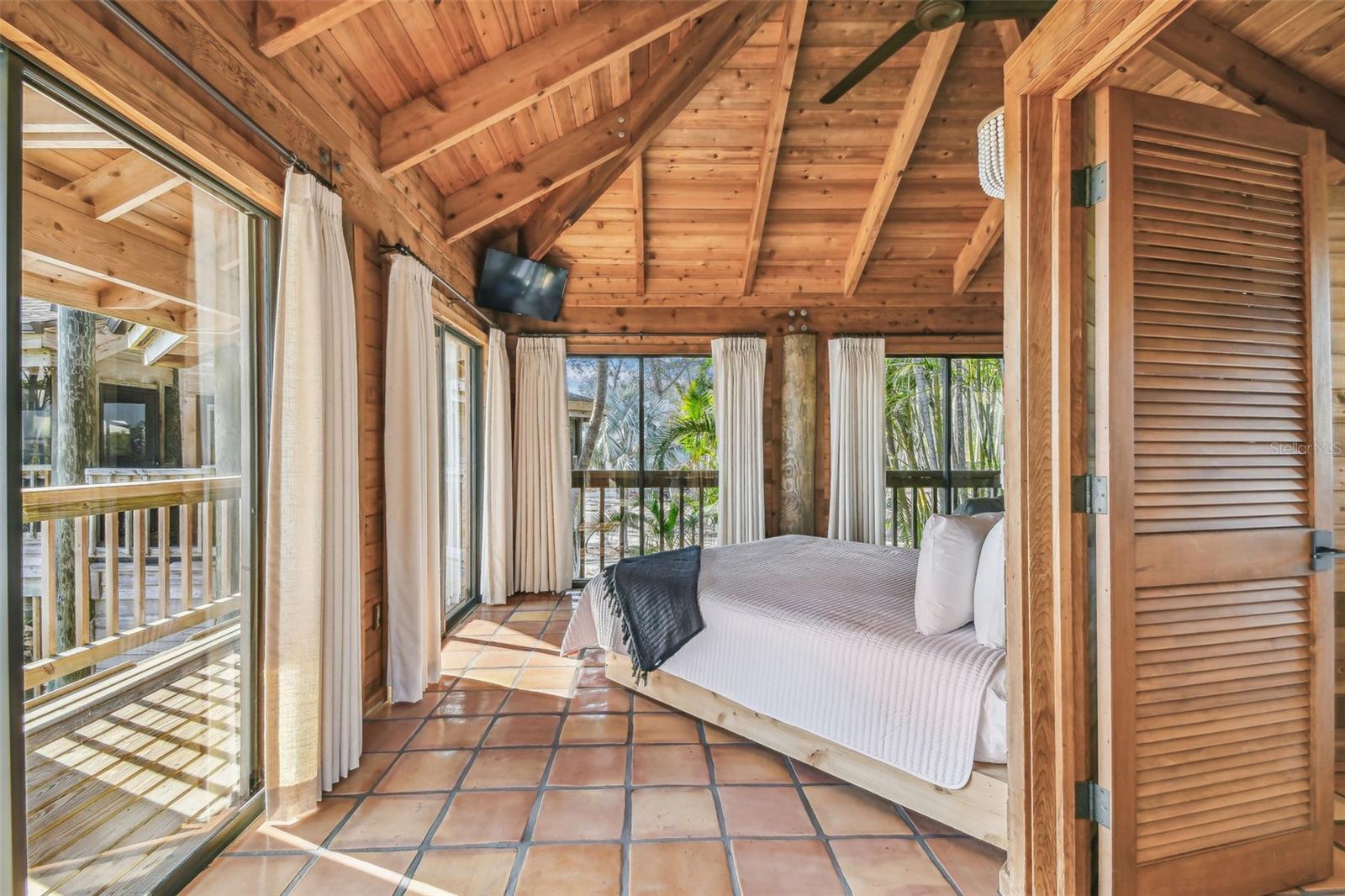 7147 LA LENAIRE DR — photo 53