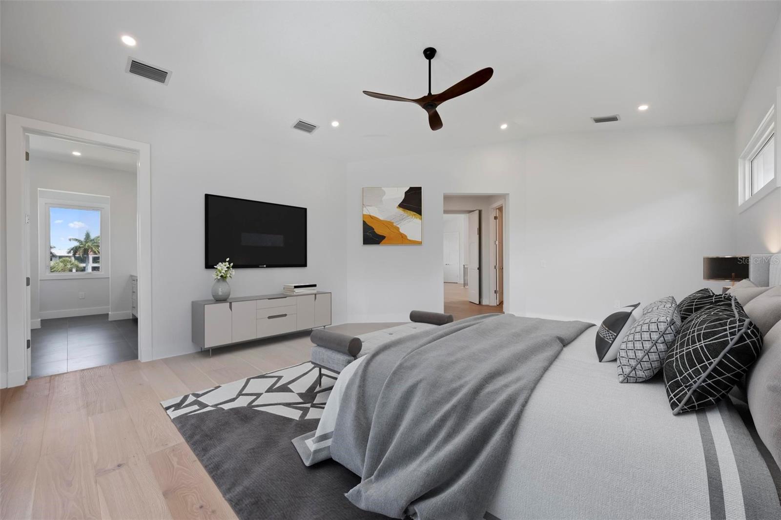 533 VENICE LN — photo 60