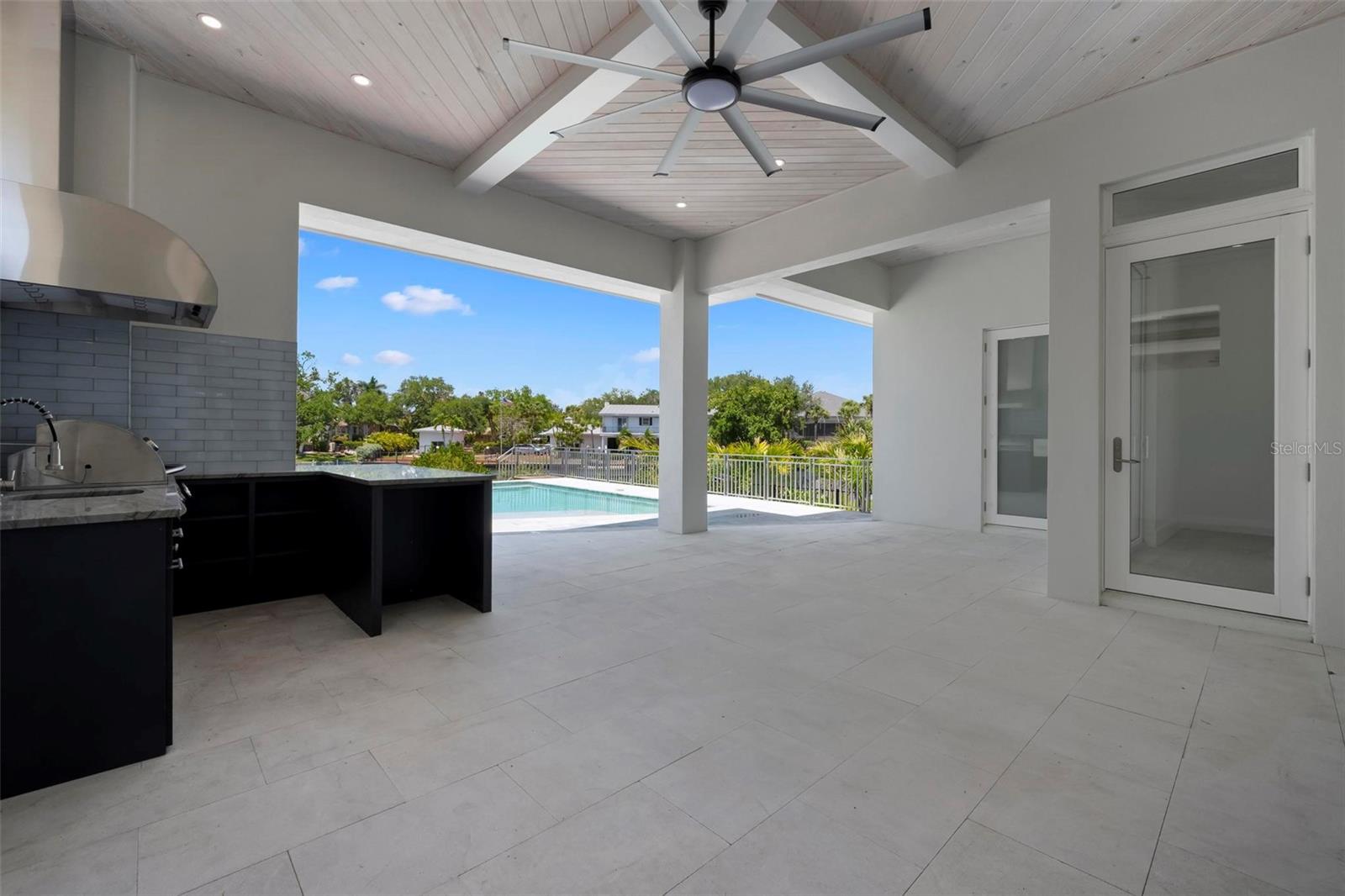 533 VENICE LN — photo 66