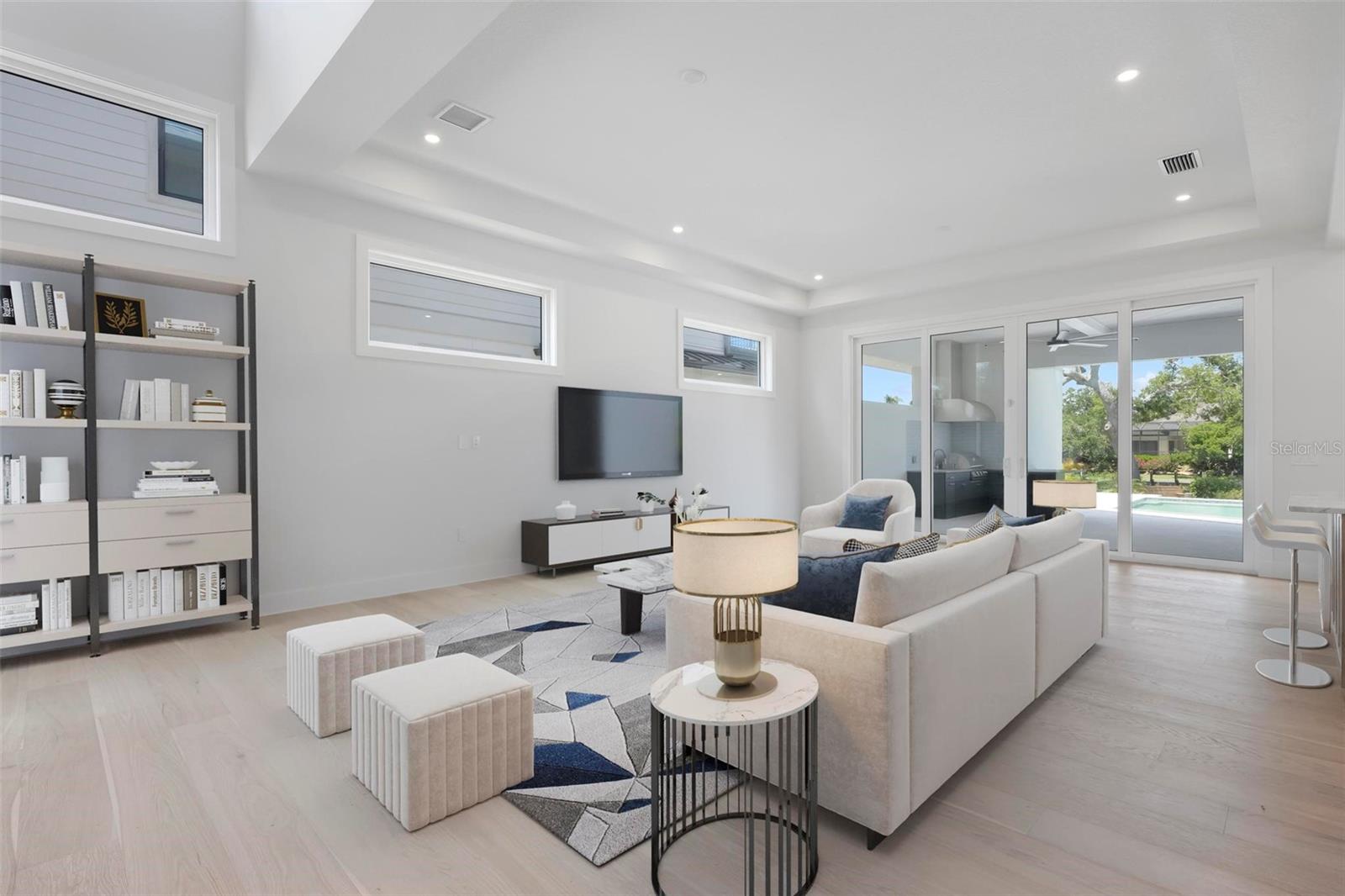 533 VENICE LN — photo 14