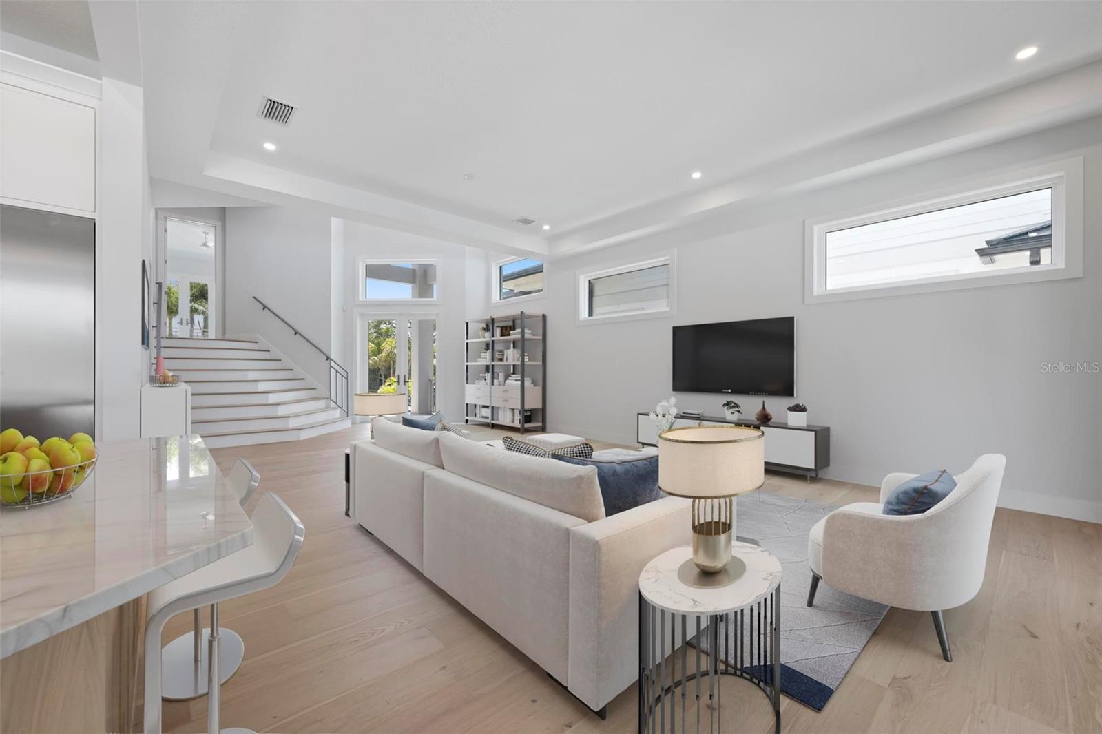 533 VENICE LN — photo 16