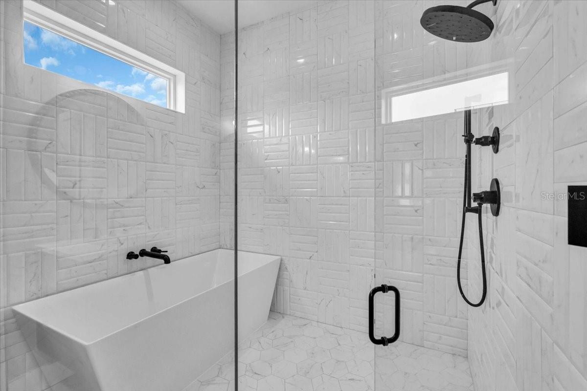 149 MCKINLEY DR — photo 47