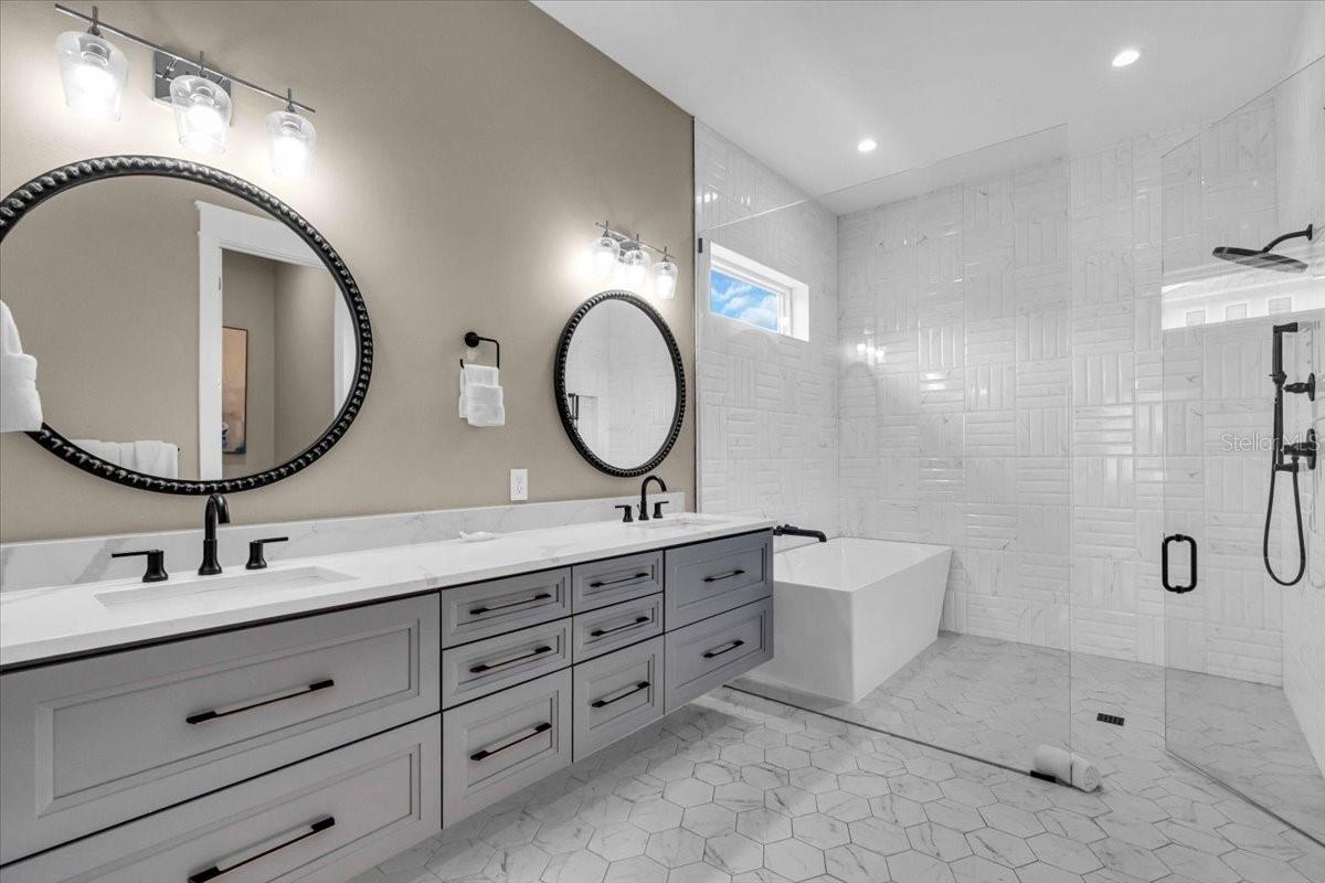 149 MCKINLEY DR — photo 46