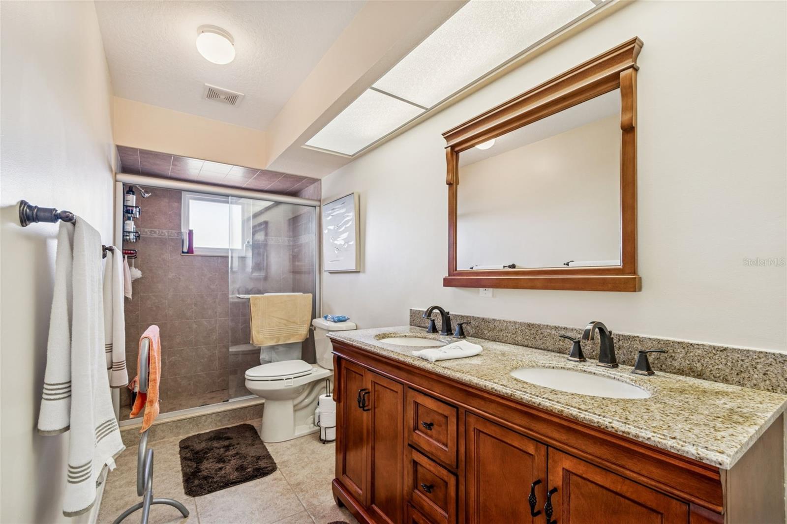 1059 S POINTE ALEXIS DR — photo 21
