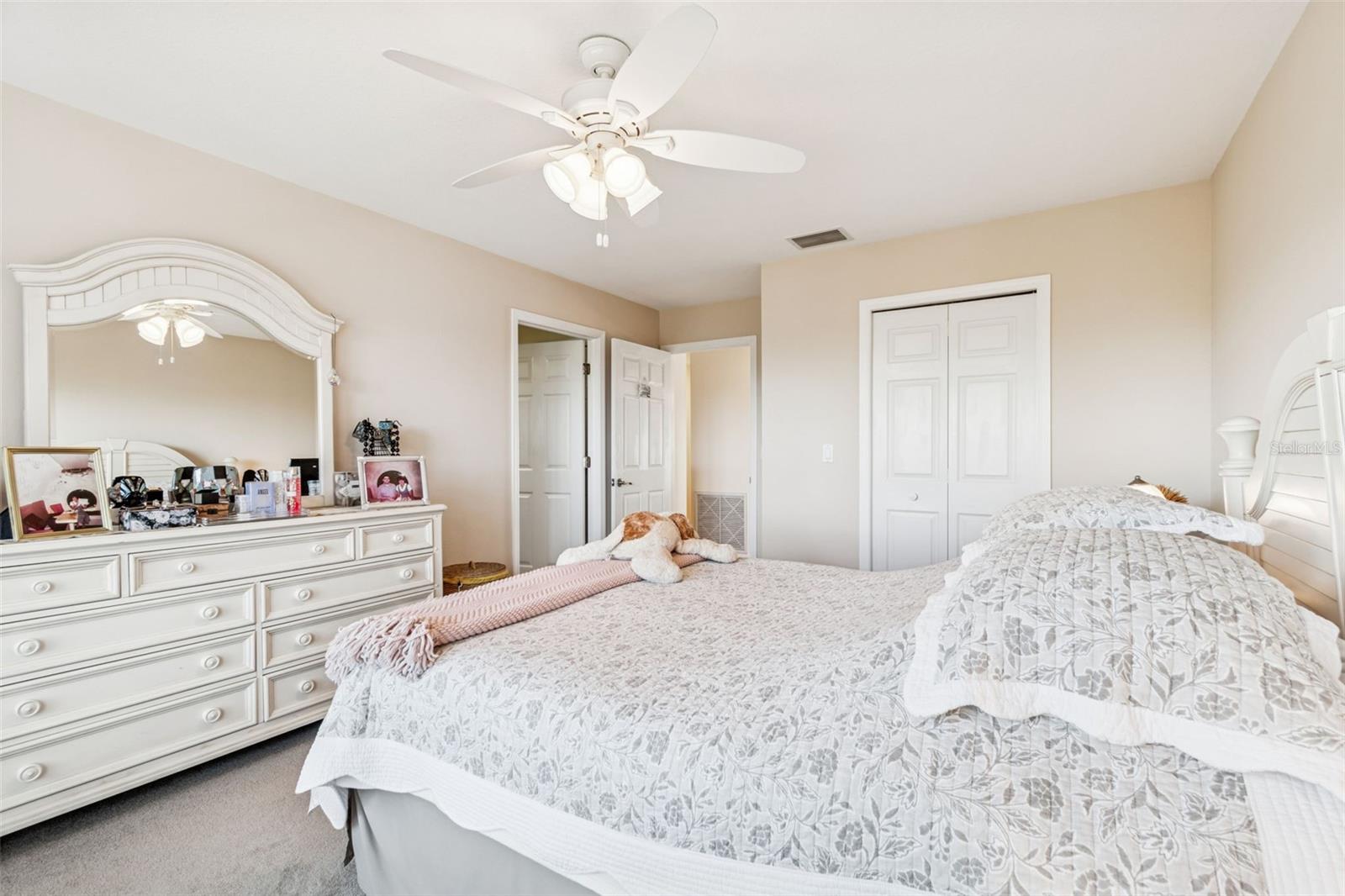 1059 S POINTE ALEXIS DR — photo 20