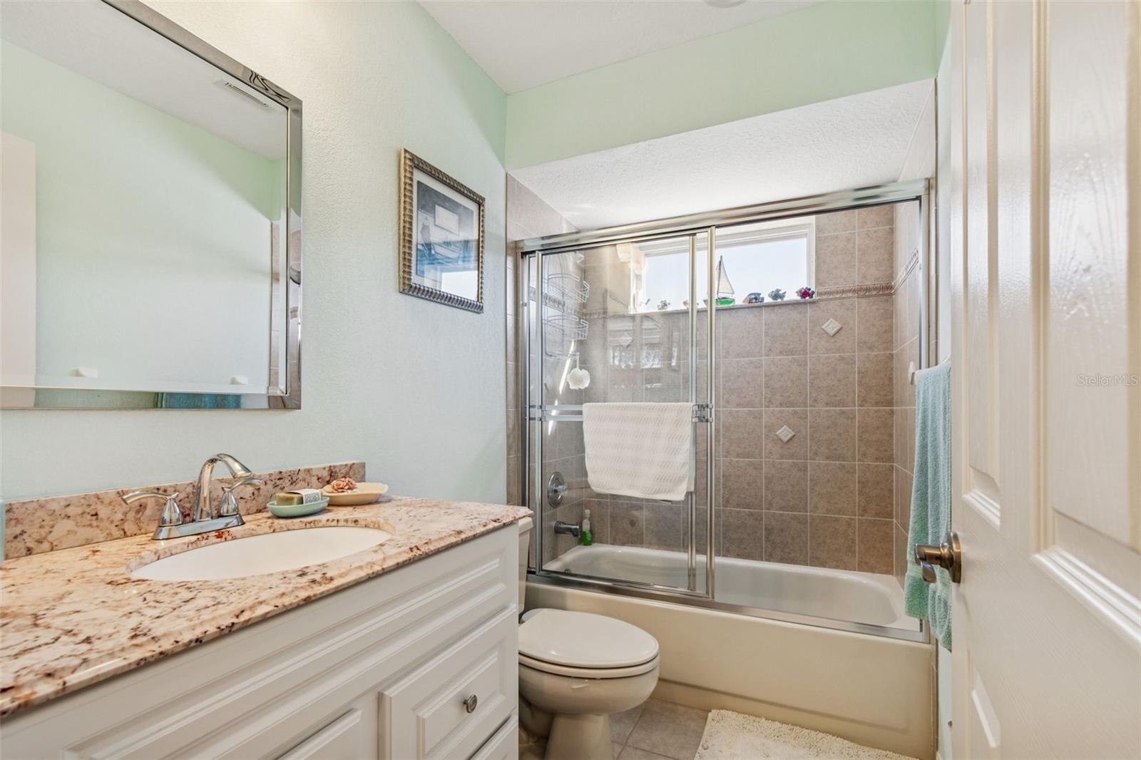 1059 S POINTE ALEXIS DR — photo 26