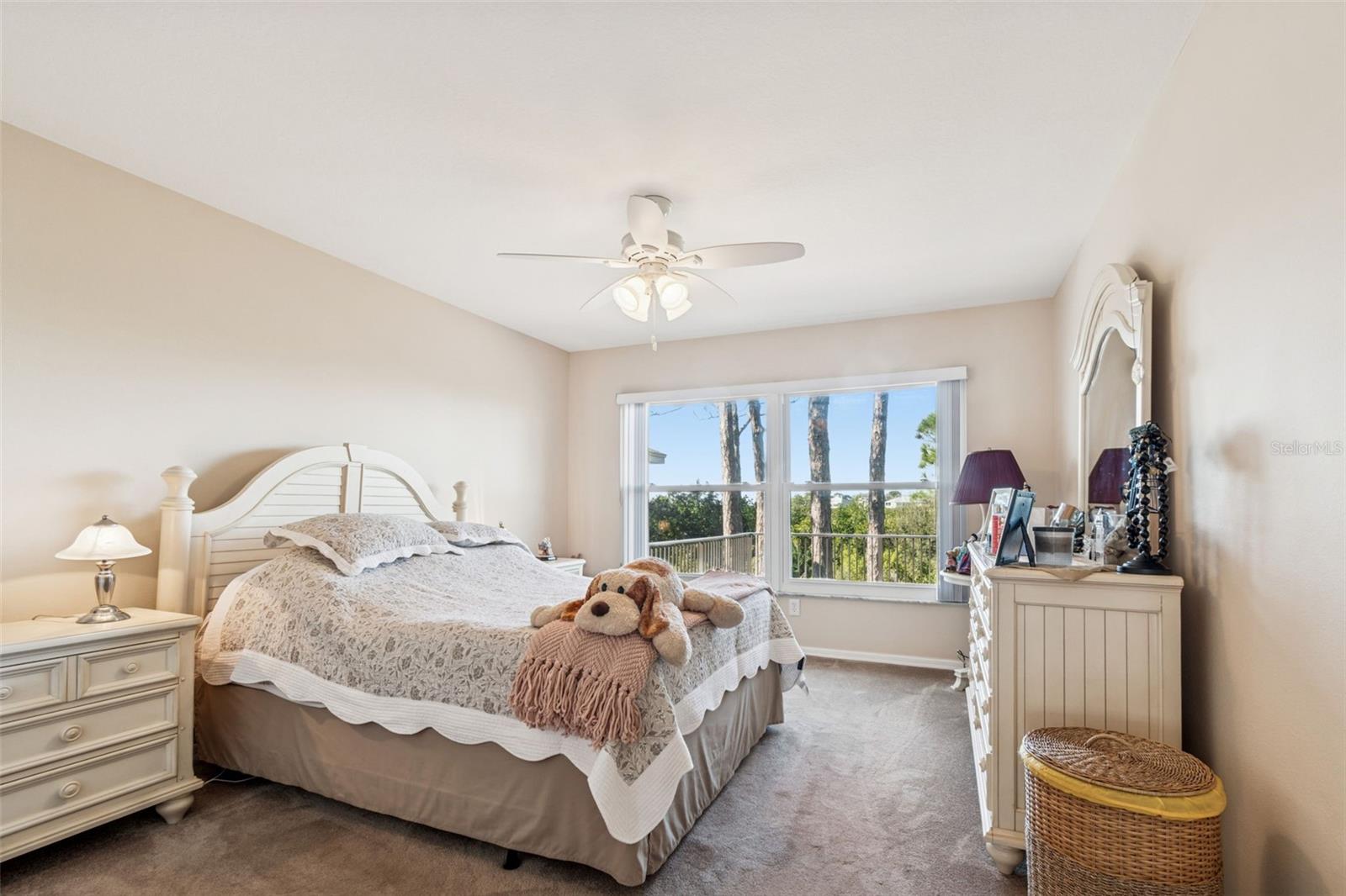 1059 S POINTE ALEXIS DR — photo 18