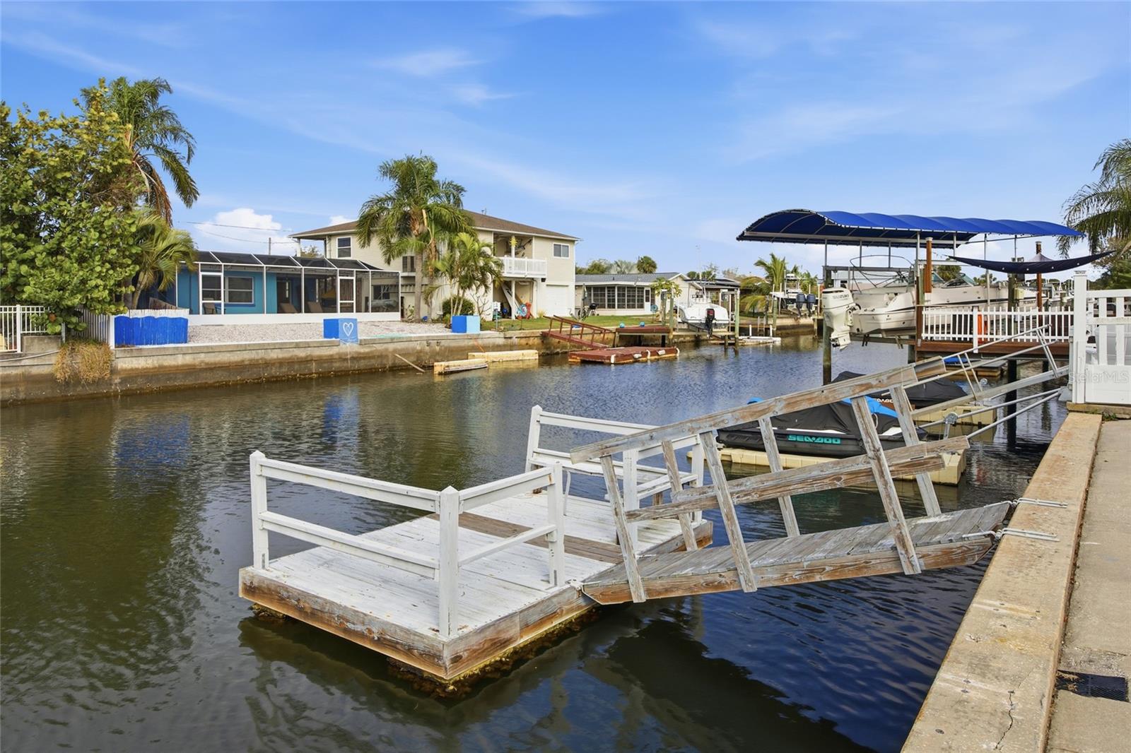 7417 MAKO DR — photo 23