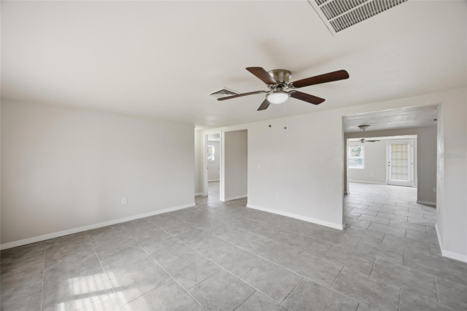 7417 MAKO DR — photo 5