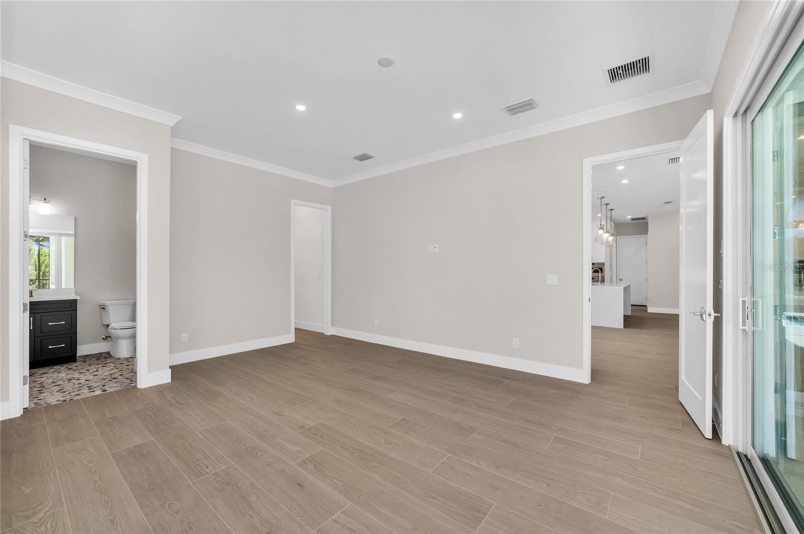 5103 WINDWARD AVE — photo 45