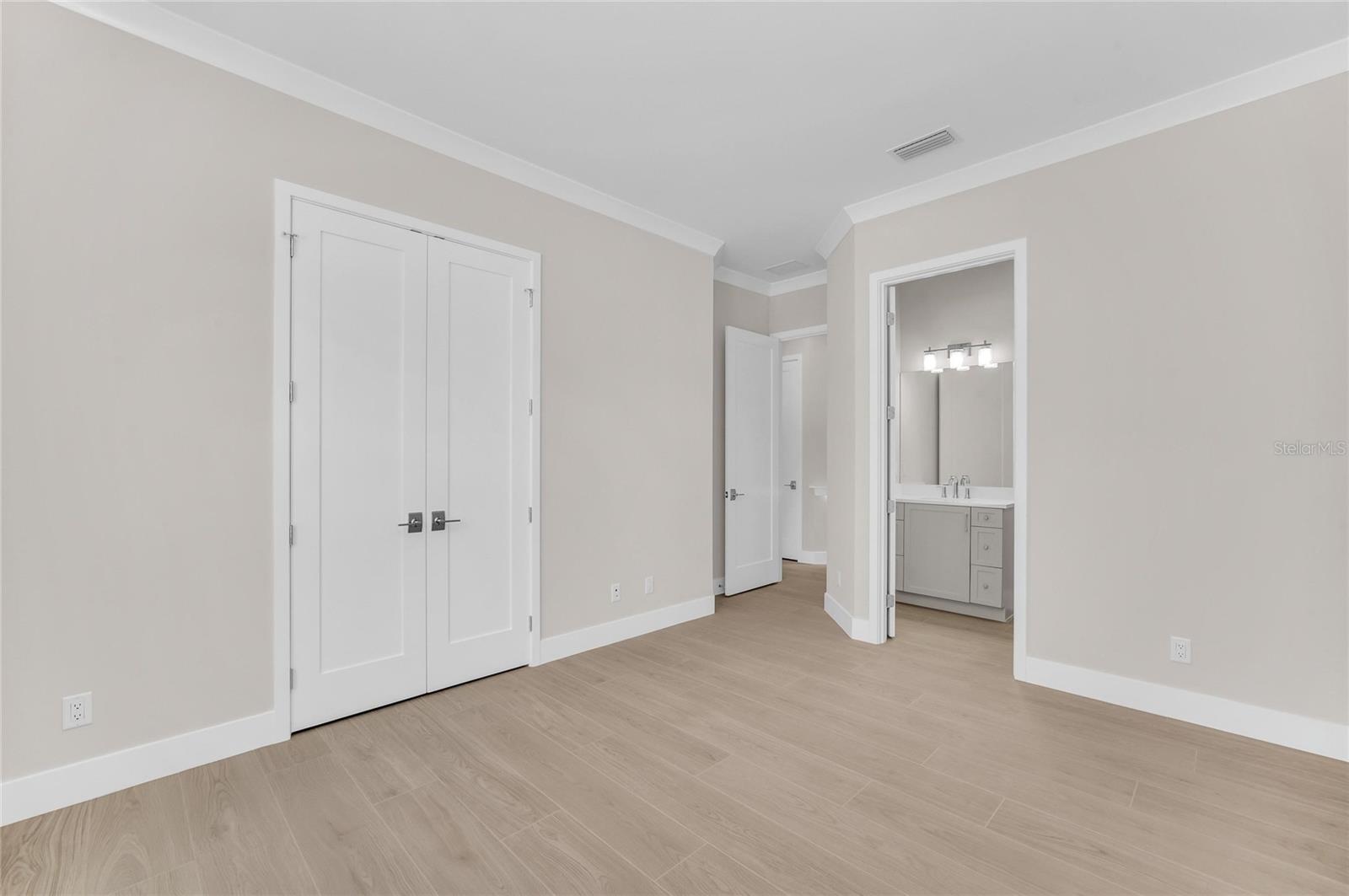 5103 WINDWARD AVE — photo 48