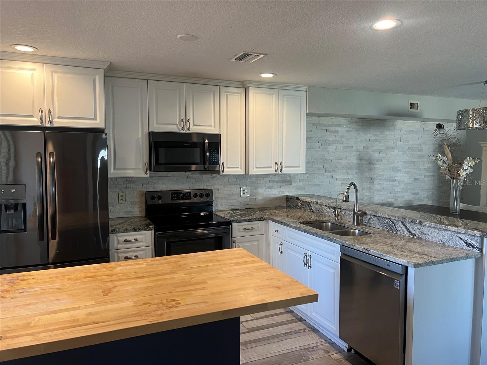 8211 BRENT ST #828 — photo 5