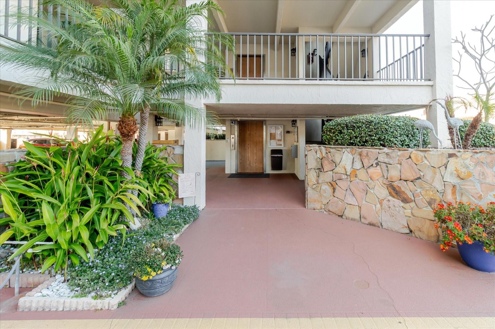 8211 BRENT ST #828 — photo 37