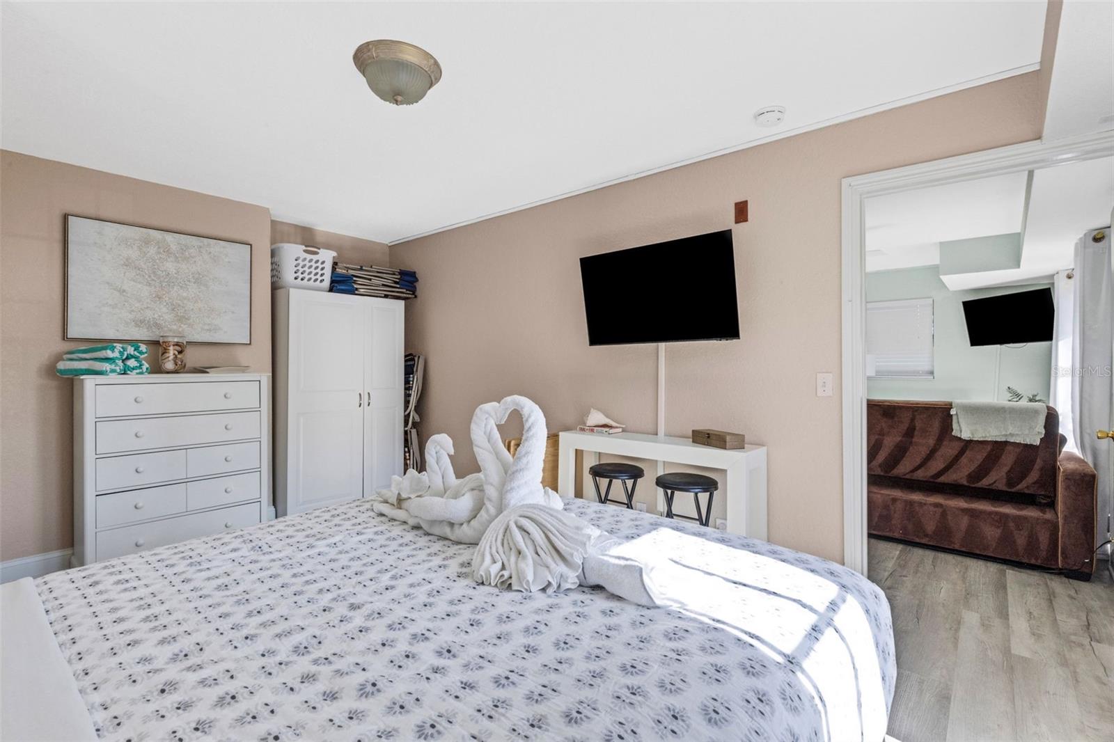 16333 GULF BLVD #215 — photo 19
