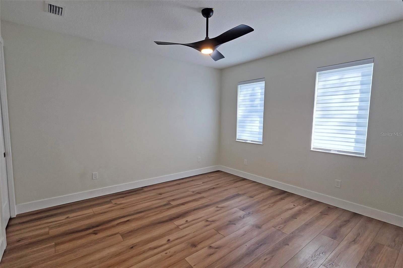 2475 BAY ST — photo 51