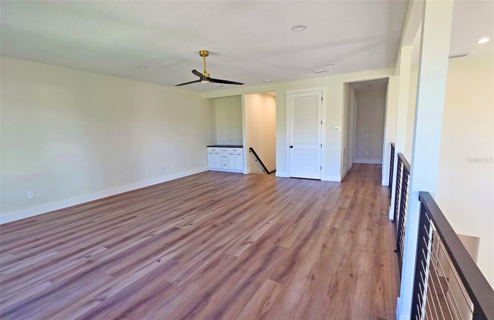 2475 BAY ST — photo 43