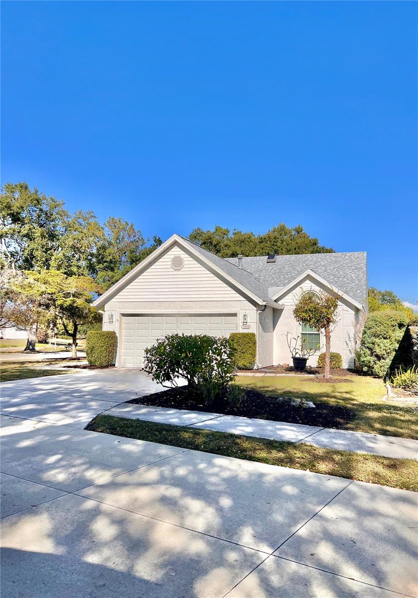 7801 ONTARIO STREET CIR — photo 33