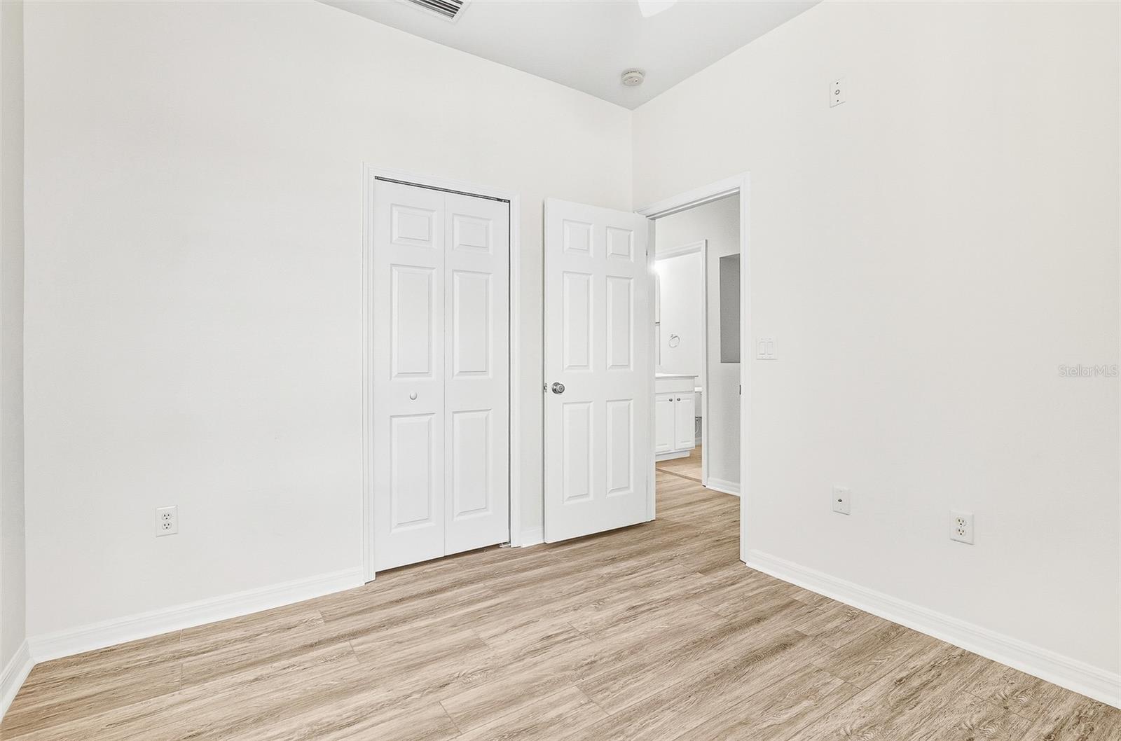 7928 LIMESTONE LN #19-105 — photo 36