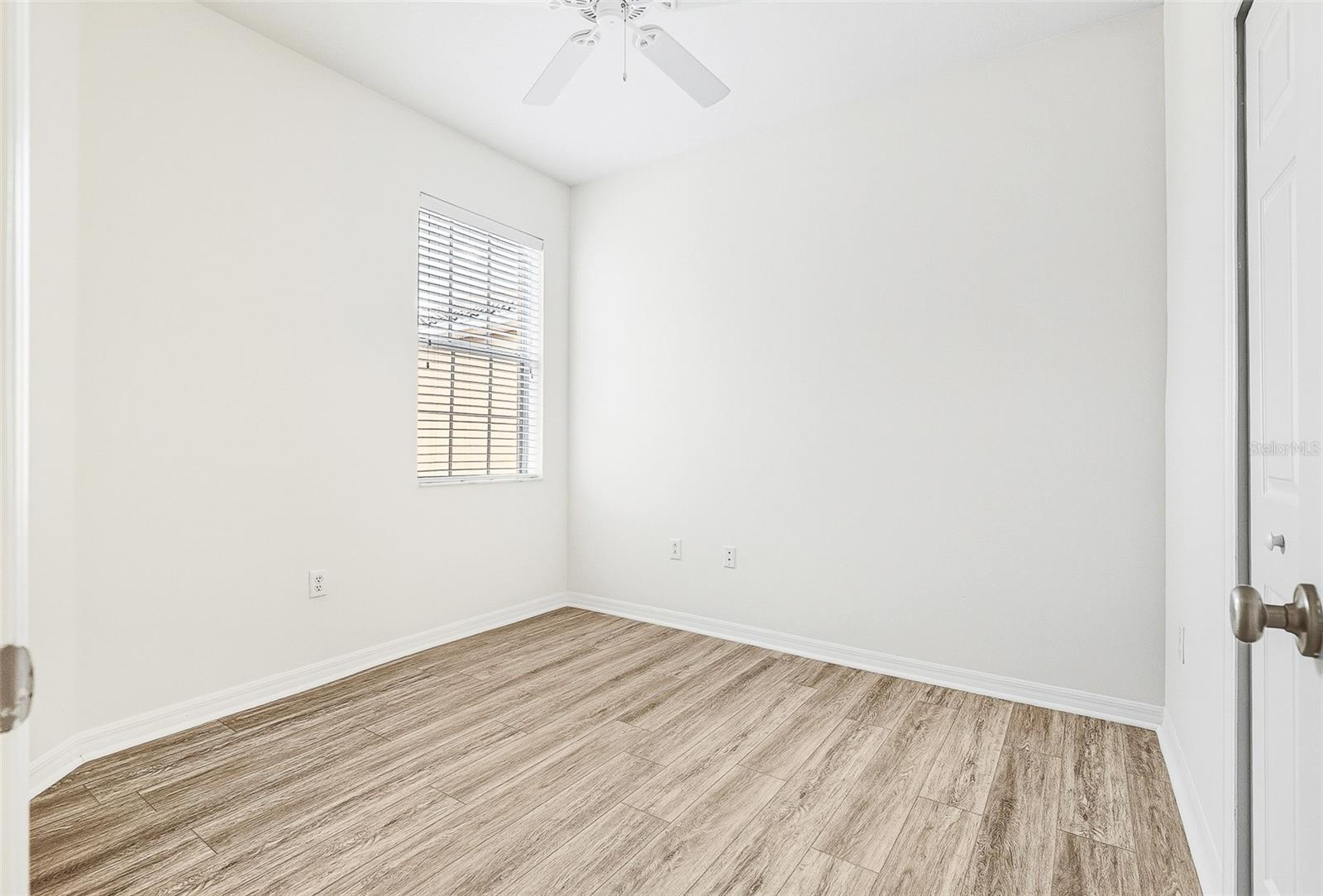 7928 LIMESTONE LN #19-105 — photo 35