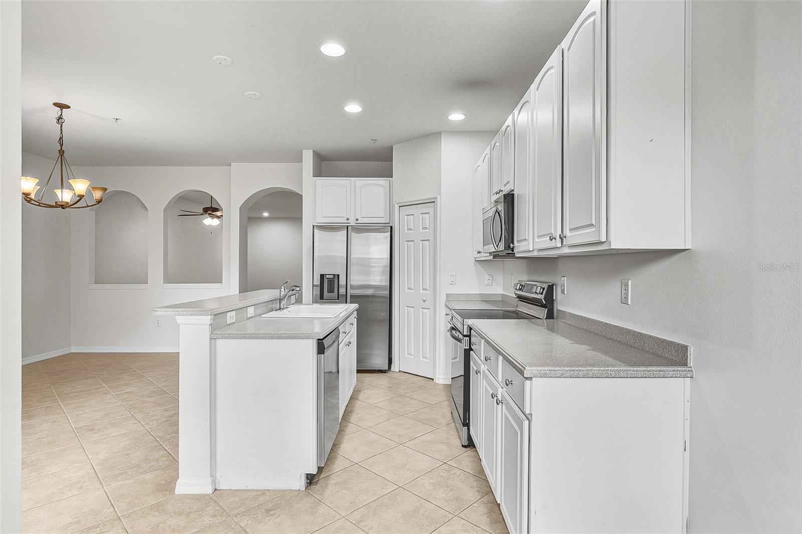 7928 LIMESTONE LN #19-105 — photo 15