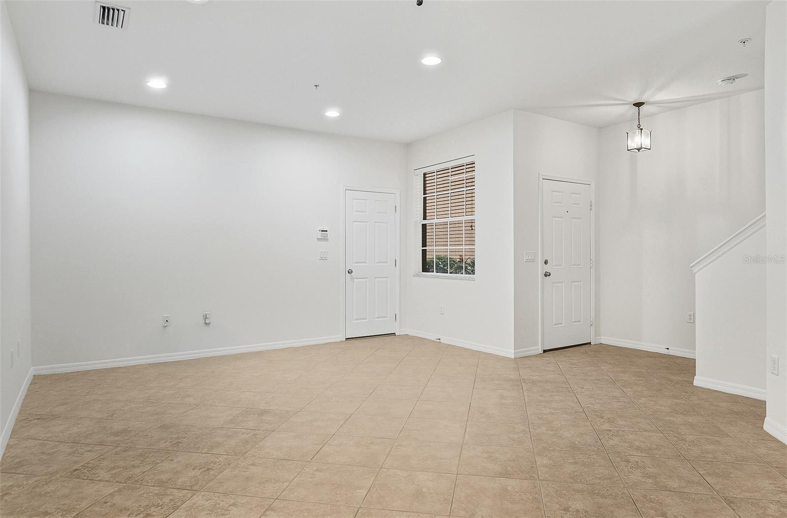 7928 LIMESTONE LN #19-105 — photo 3