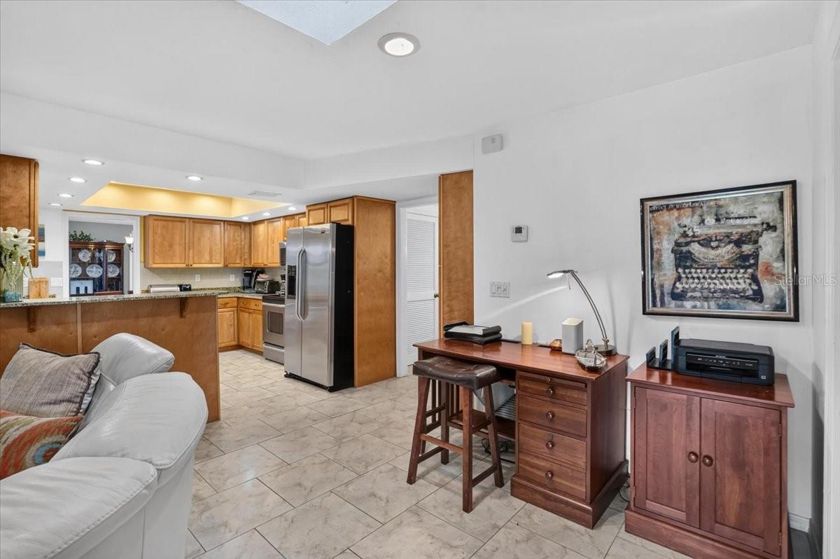 5409 PALM AIRE DR — photo 18
