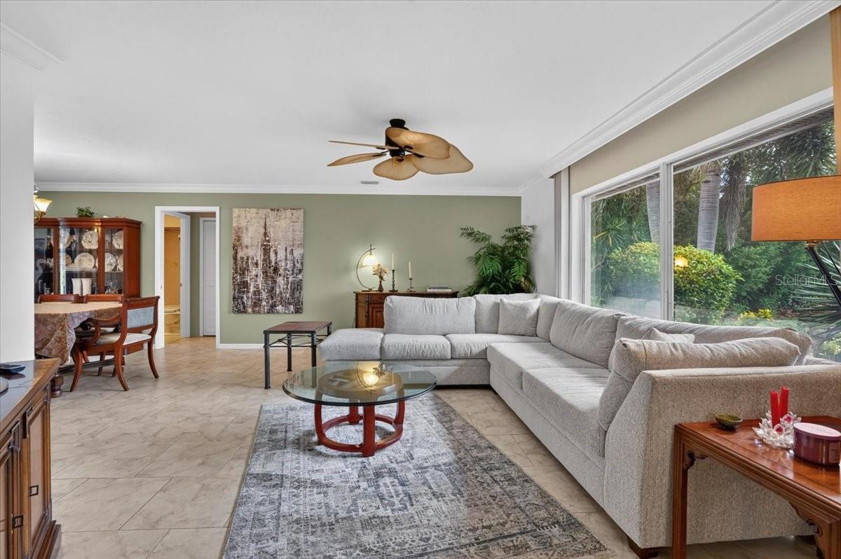 5409 PALM AIRE DR — photo 6
