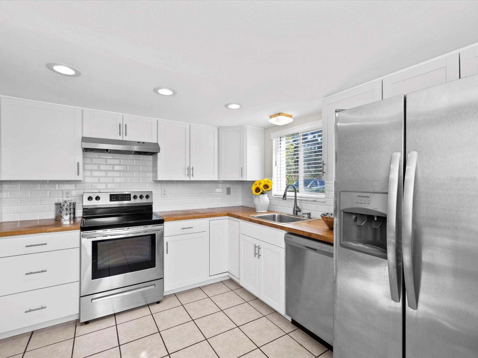 2737 ENTERPRISE RD E #111 — photo 7