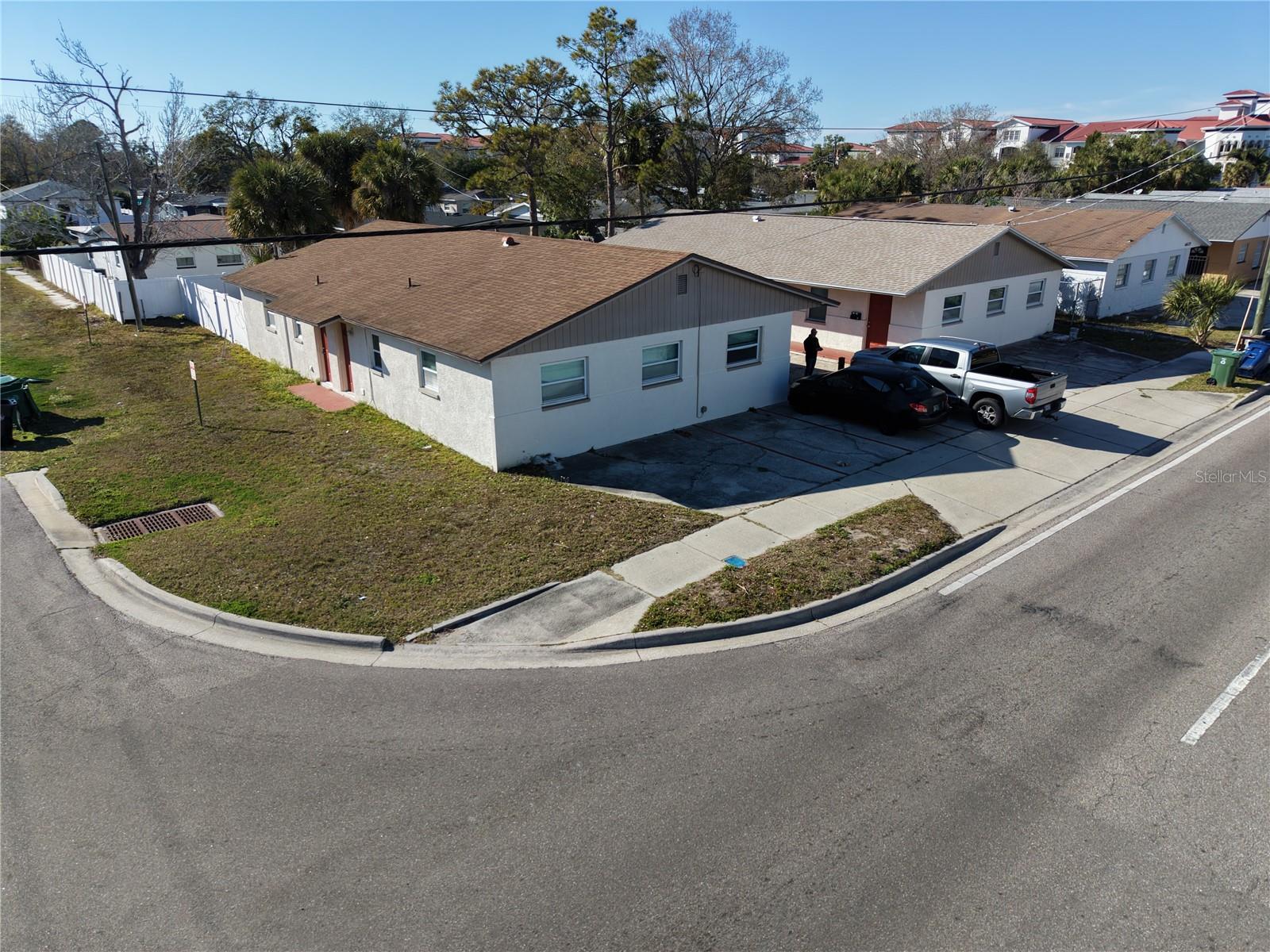 6625 S WEST SHORE BLVD — photo 21
