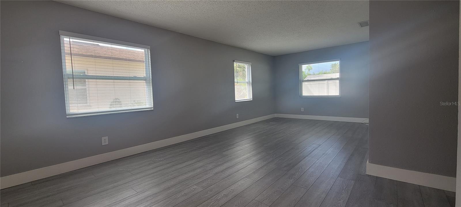 6625 S WEST SHORE BLVD — photo 3