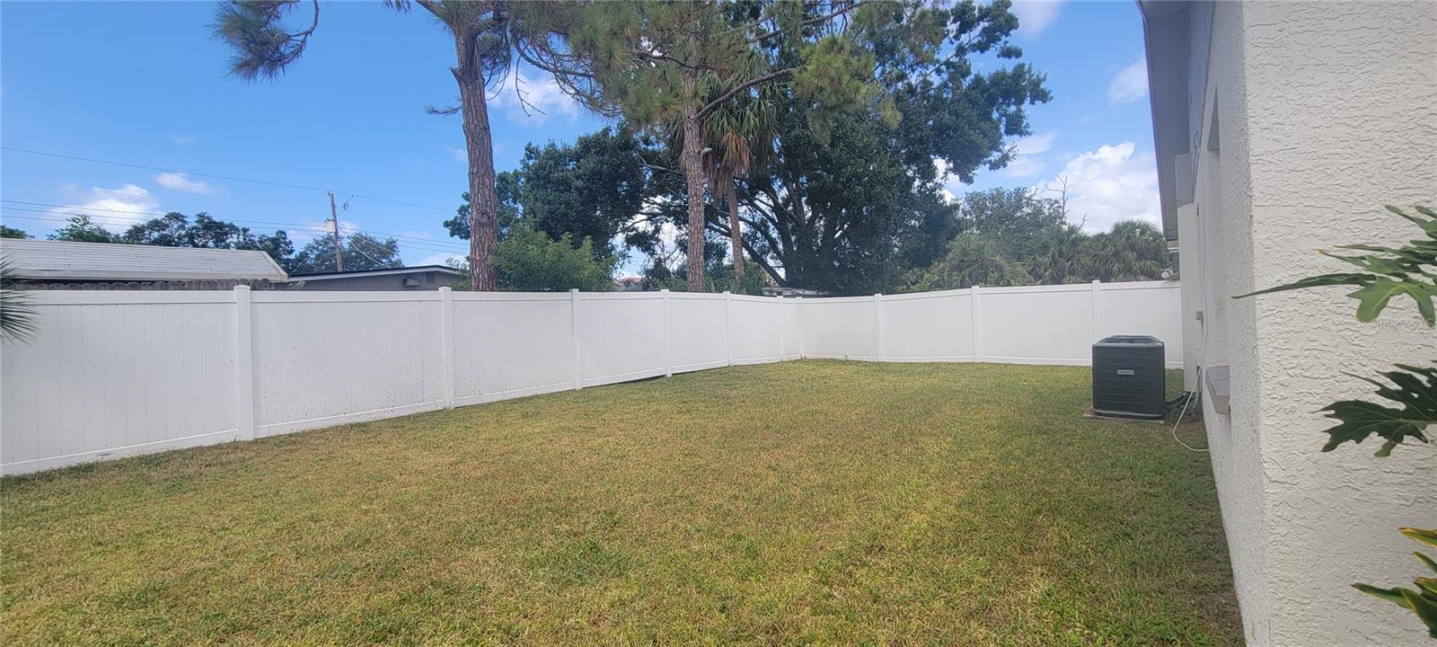 6625 S WEST SHORE BLVD — photo 17