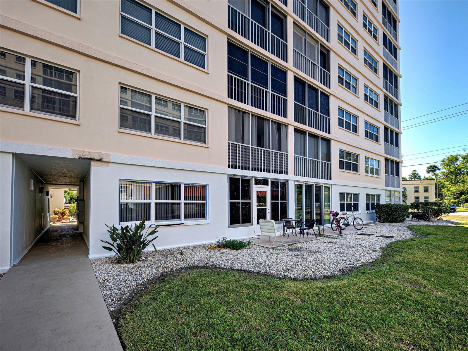 232 SAINT AUGUSTINE AVE #105 — photo 27