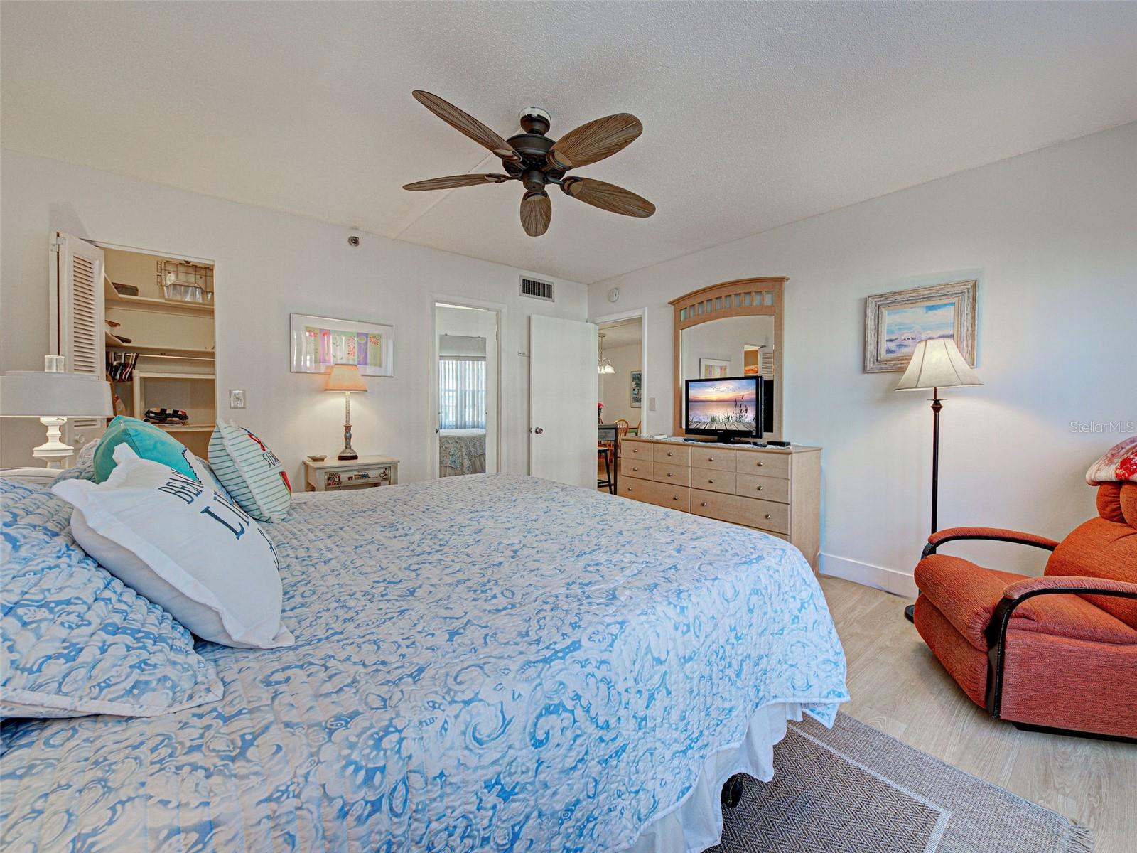 232 SAINT AUGUSTINE AVE #105 — photo 21