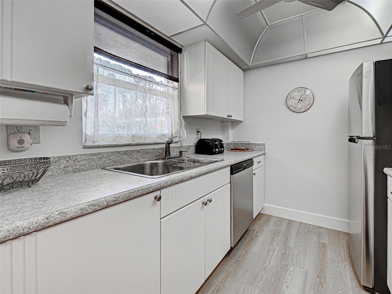 232 SAINT AUGUSTINE AVE #105 — photo 12