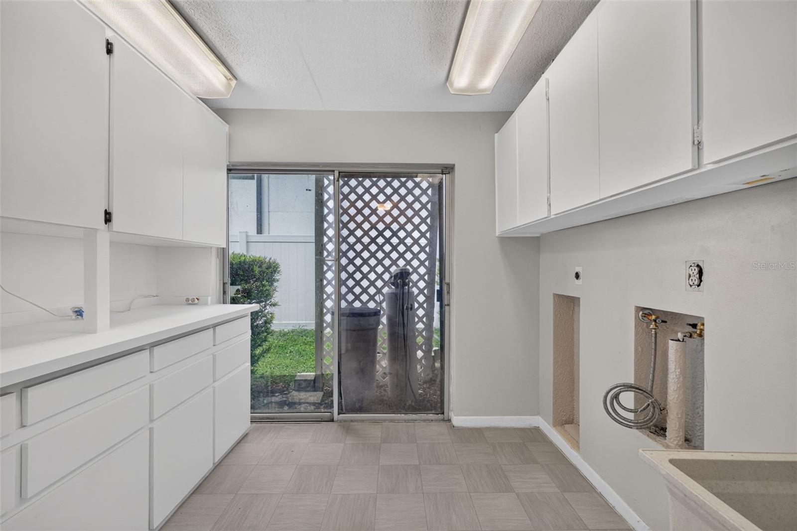 891 ISLAND WAY — photo 15