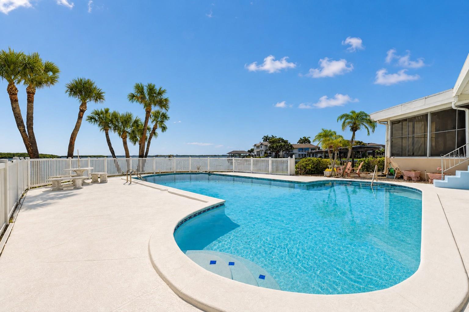 891 ISLAND WAY — photo 31