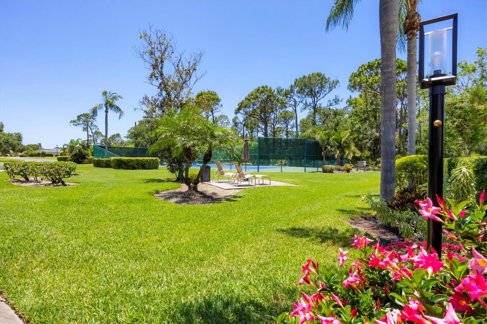 8735 OLDE HICKORY AVE #8303 — photo 41