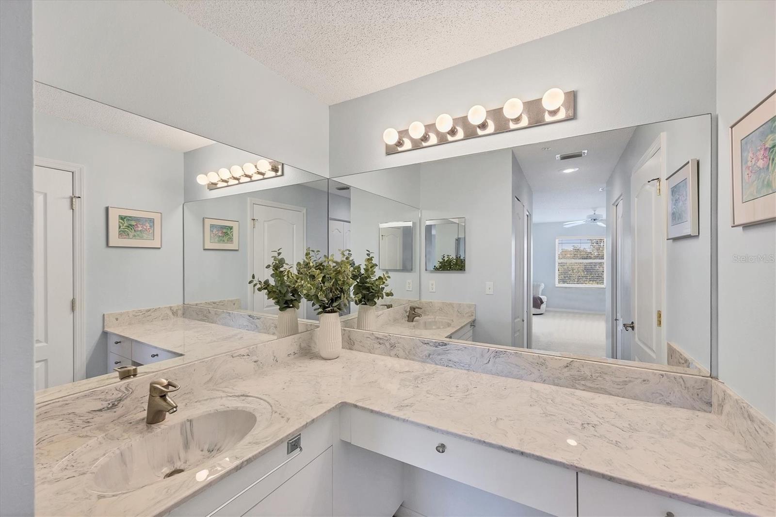 8735 OLDE HICKORY AVE #8303 — photo 23