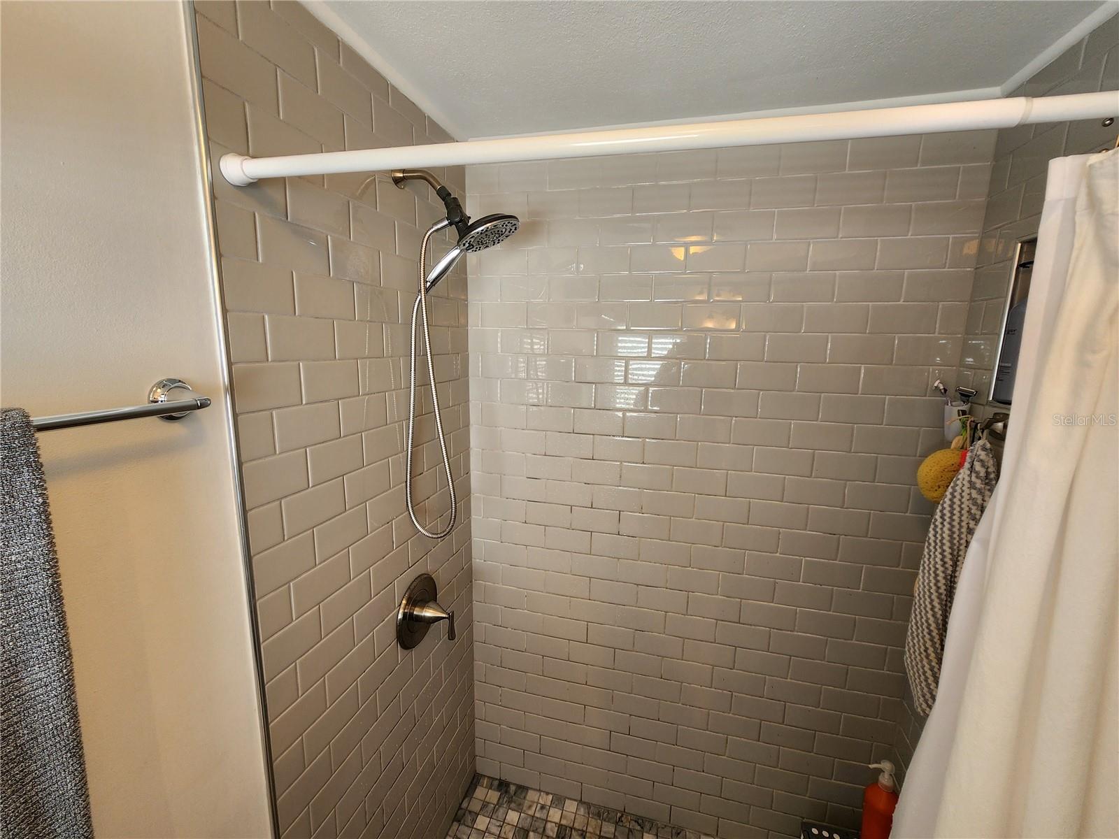 2204 17TH STREET CT W — photo 20