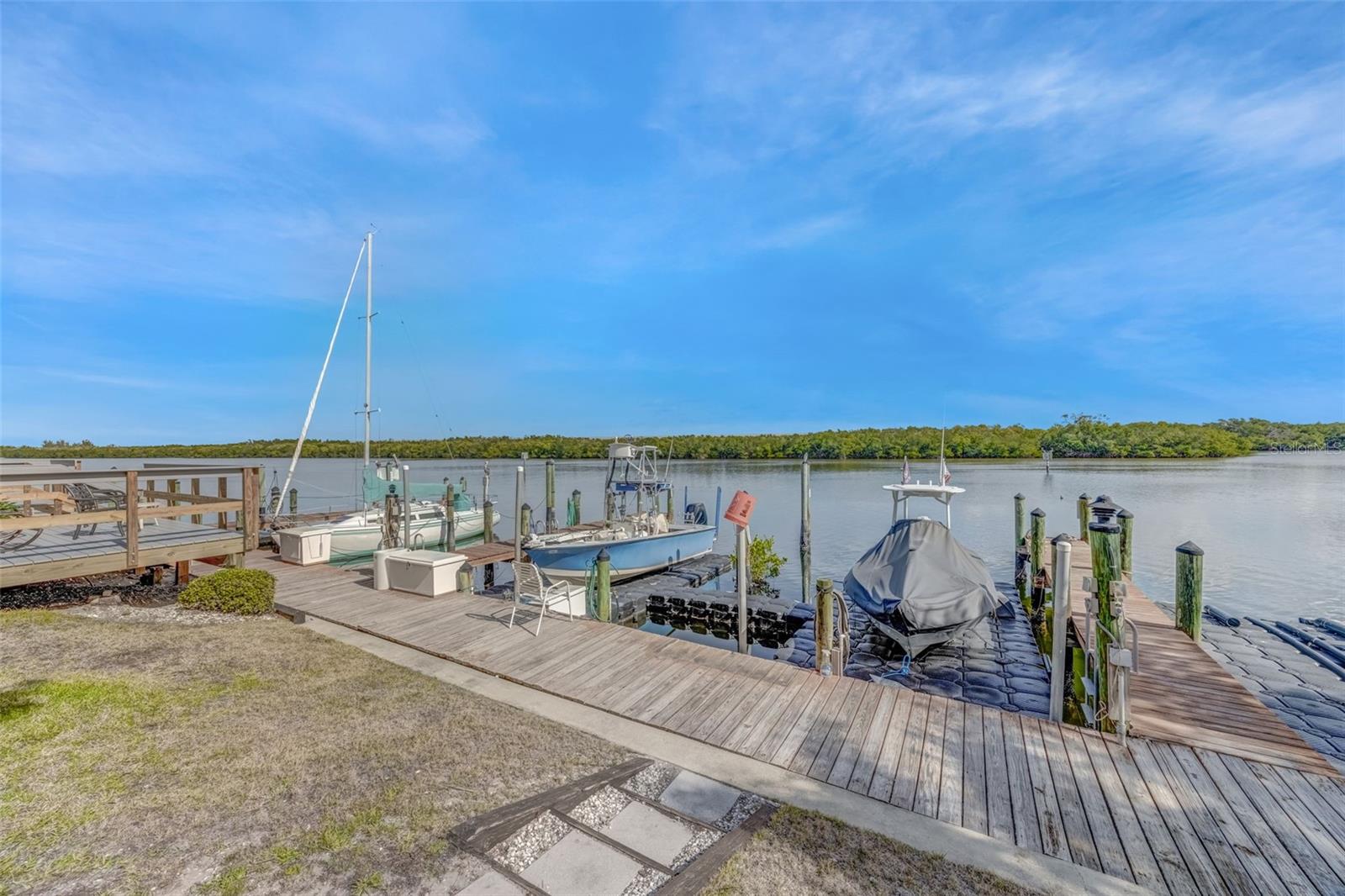803 BAHIA DEL SOL DR #B — photo 38