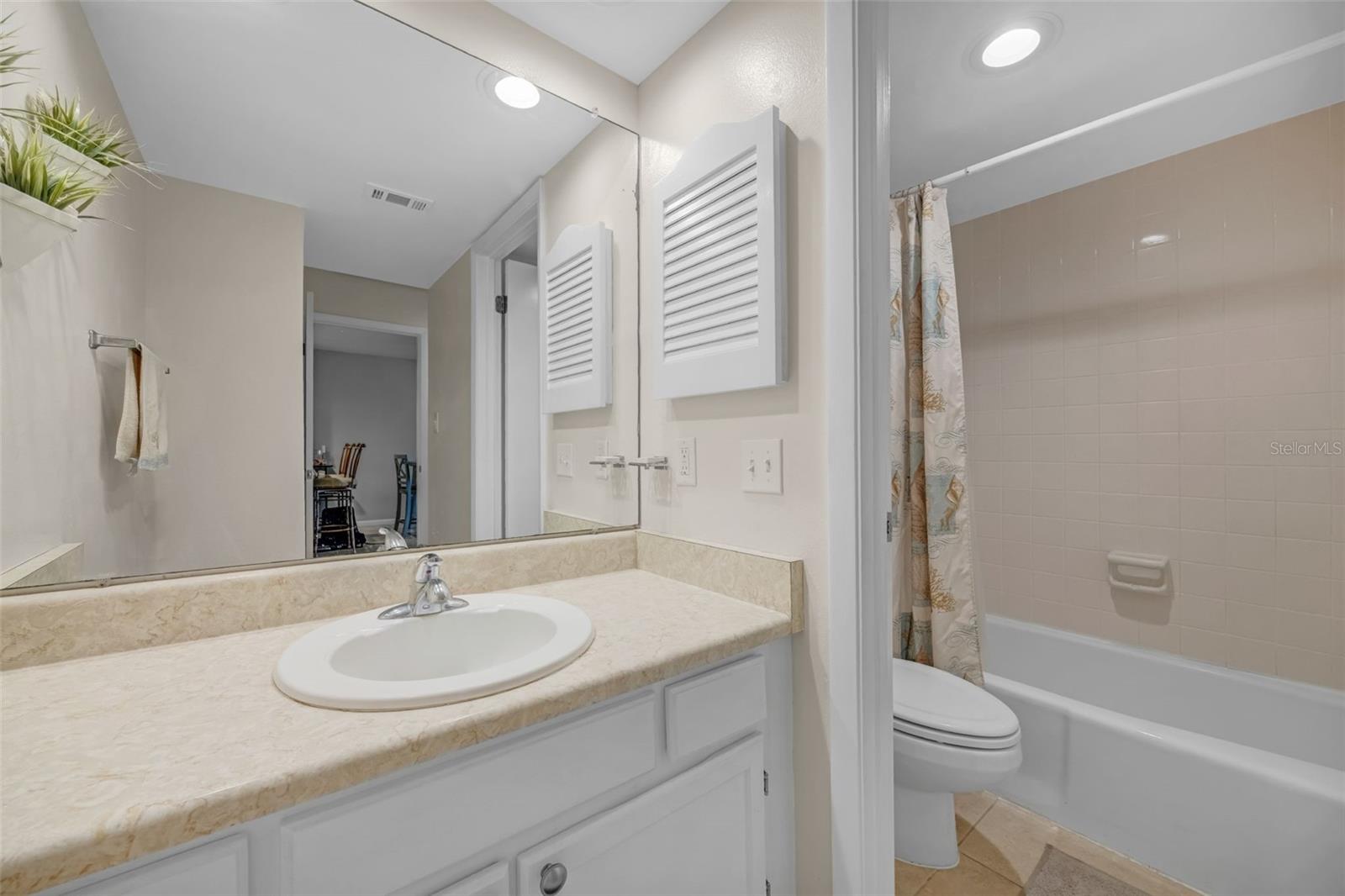 803 BAHIA DEL SOL DR #B — photo 21