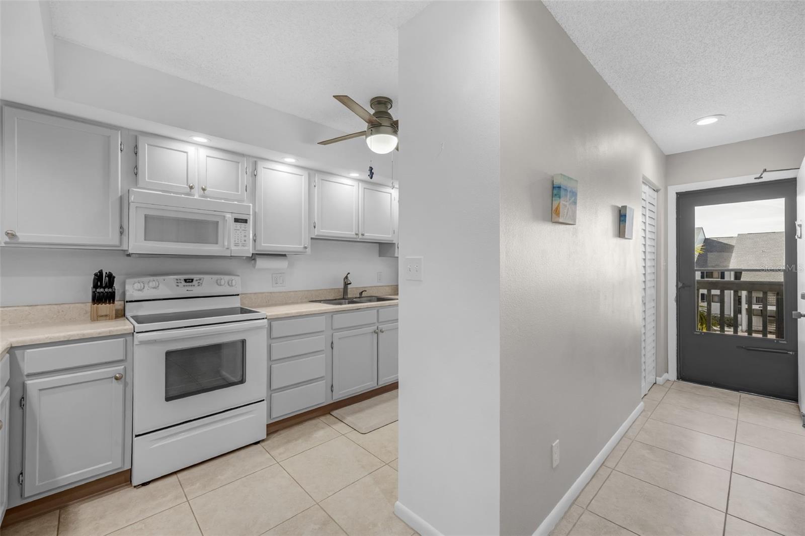 803 BAHIA DEL SOL DR #B — photo 7