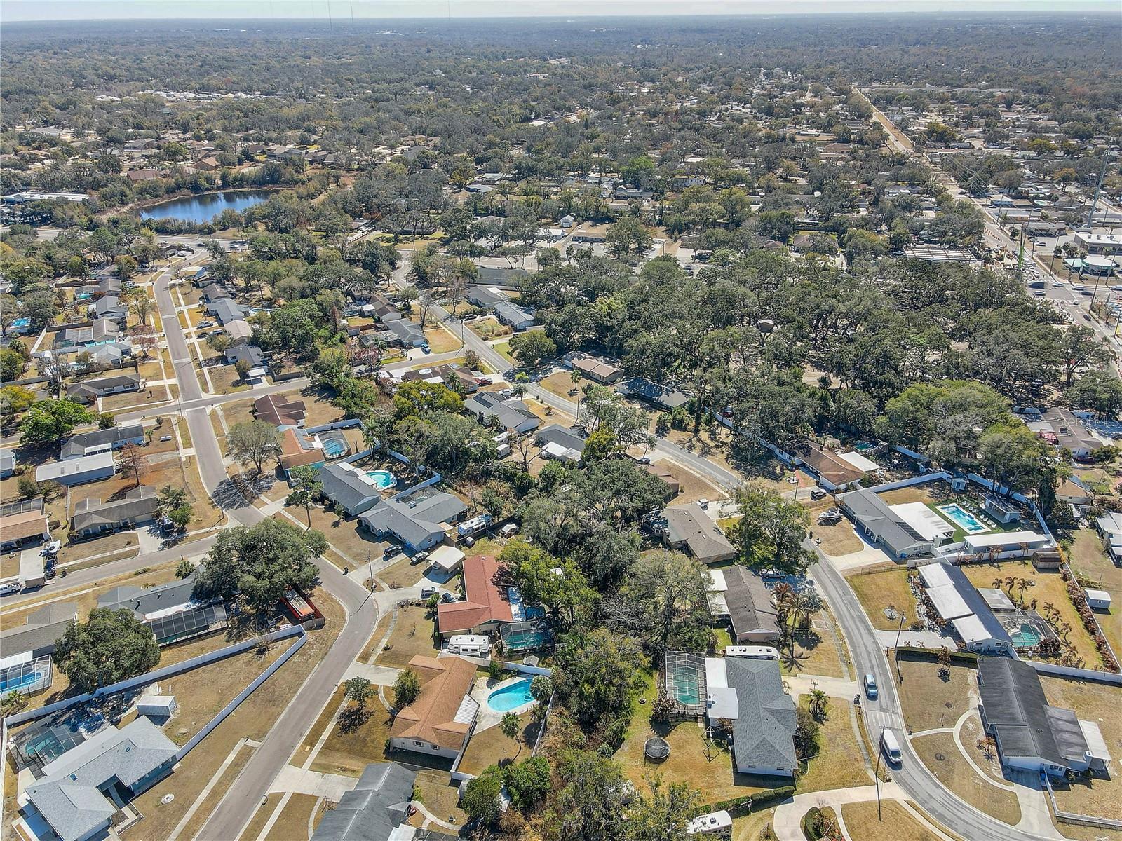606 DALI DR — photo 41
