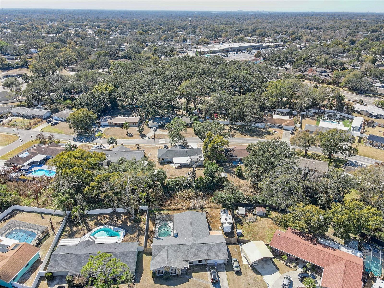 606 DALI DR — photo 42