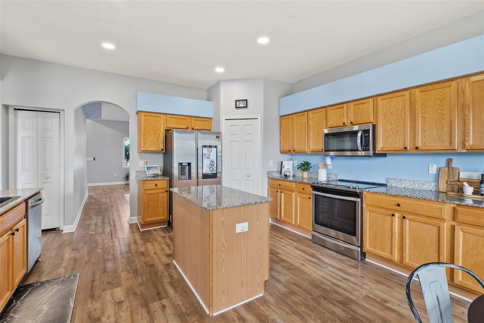 25521 BRUFORD BLVD — photo 13
